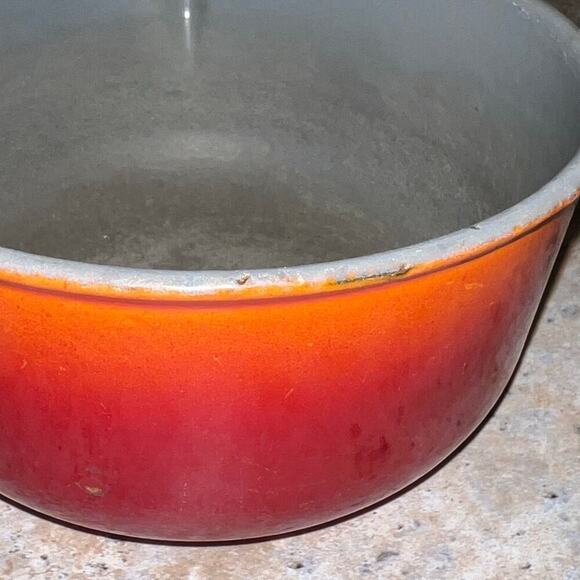 Vintage Le Creuset #14 cm Flame Orange Enamel Cast Iron Saucepan w/ Wood Handle - Picture 6 of 13